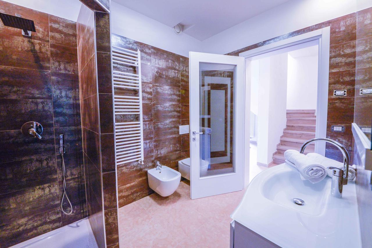 Villa Luxury House & Spa 리바 델 이탈리아 베로나 외부 사진
